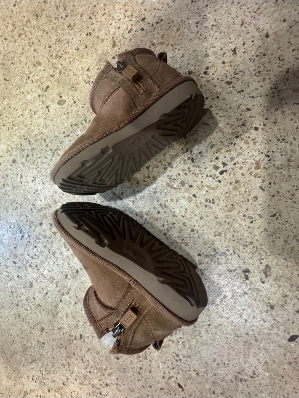 N/A gently worn